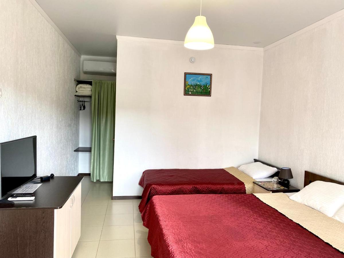Lidzava Hotel Solntse Abkhazii المظهر الخارجي الصورة